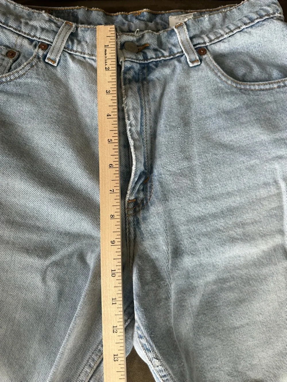 Levi's Light Wash Vintage Jean Short - Picture 5 of 6